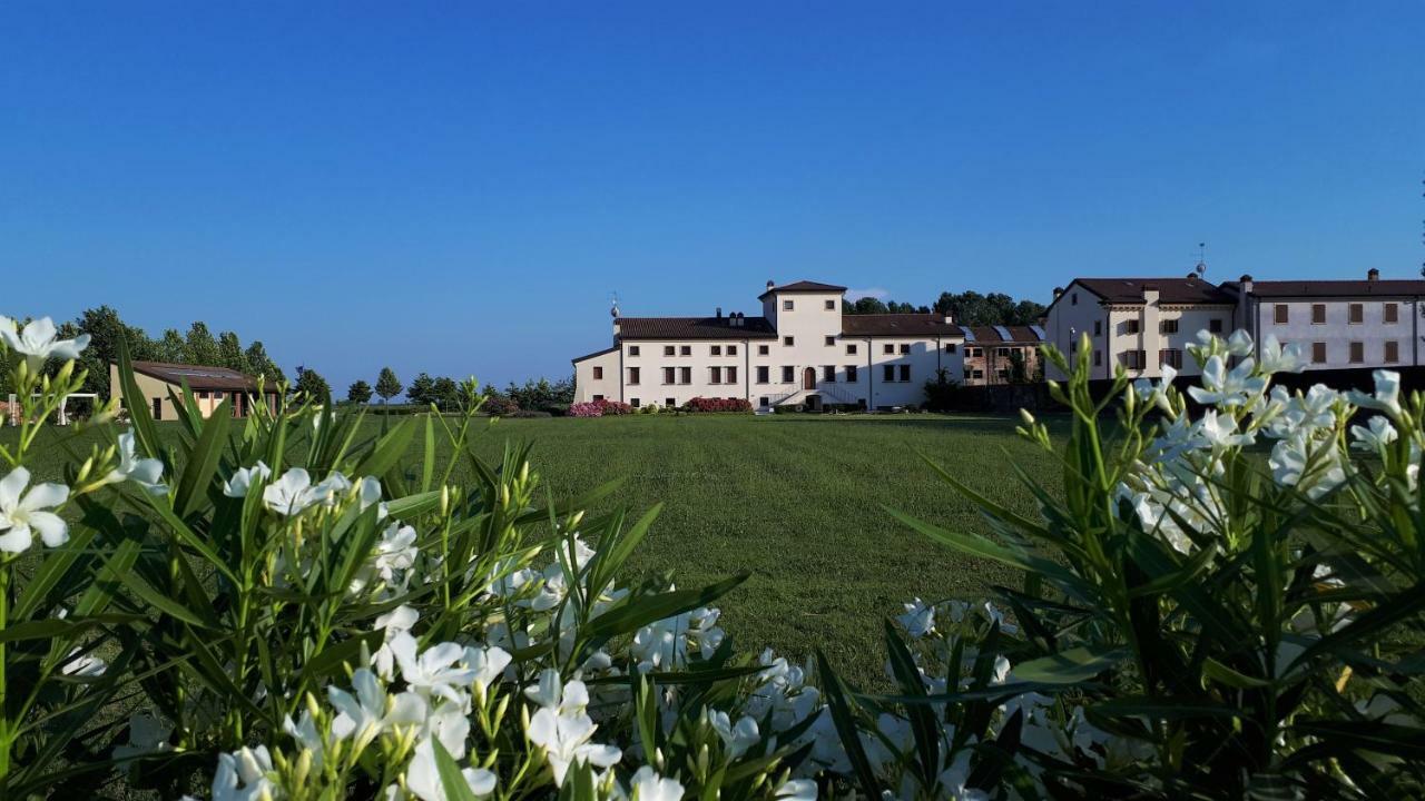 Agriturismo Casalbergo Isola della Scala Luaran gambar